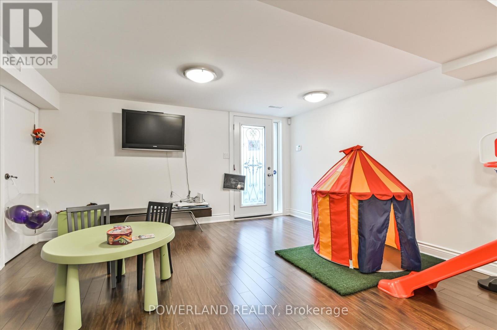 15 Ames Gate, Toronto, Ontario  M3B 3C3 - Photo 39 - C12850936