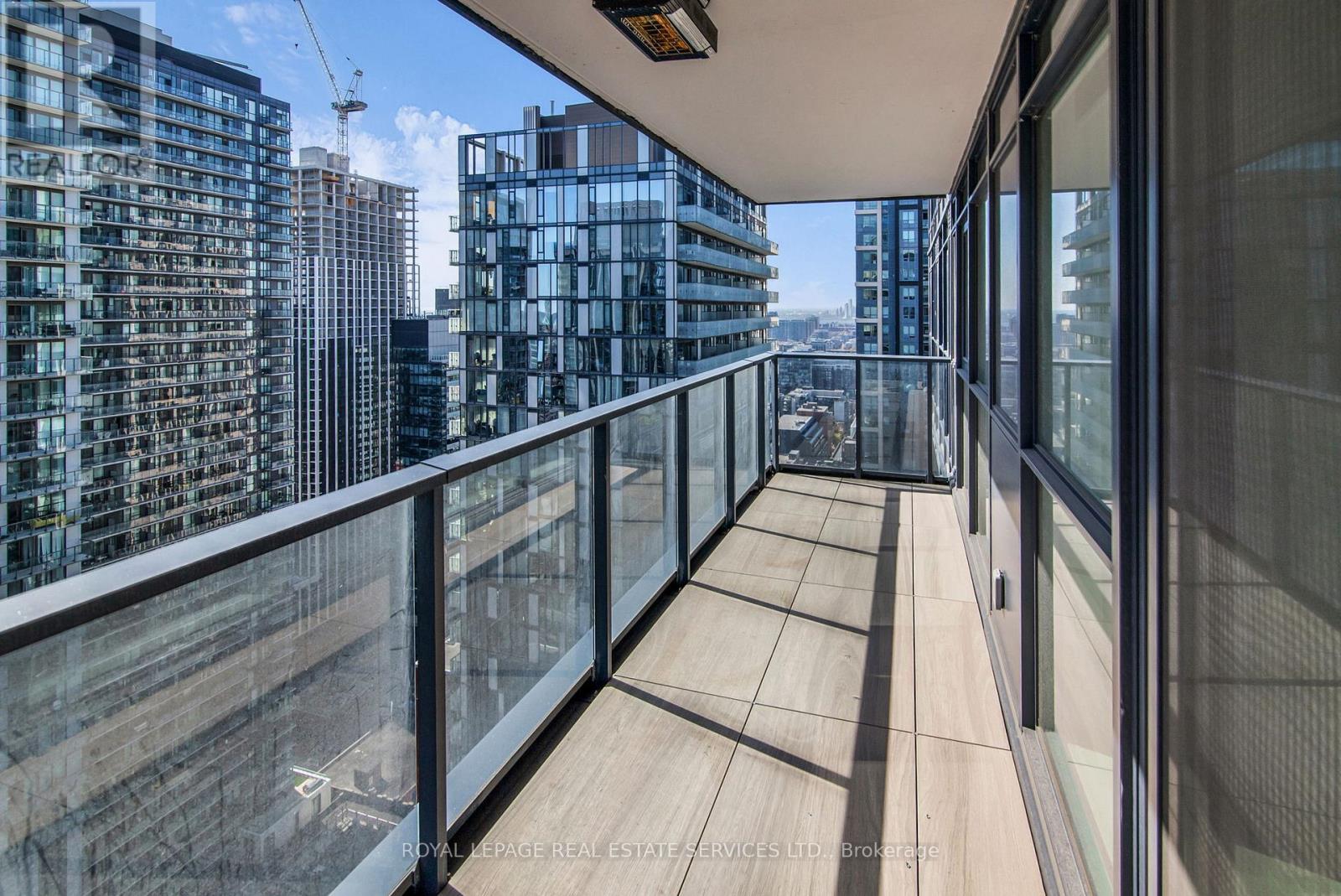 4606 - 38 Widmer Street, Toronto, Ontario  M5V 0P7 - Photo 15 - C12850978