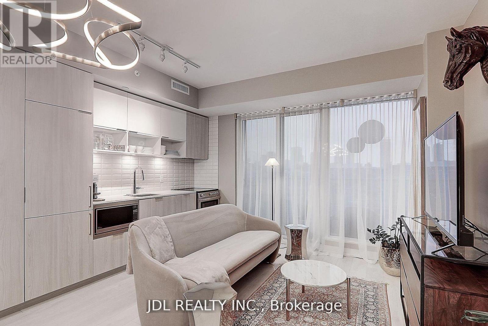 918 - 60 Tannery Road, Toronto, Ontario  M5A 0S8 - Photo 10 - C12851068