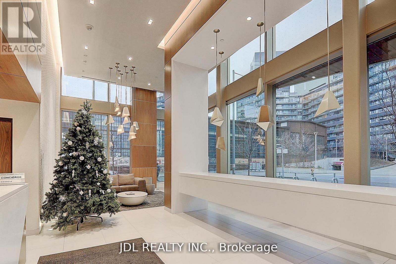 918 - 60 Tannery Road, Toronto, Ontario  M5A 0S8 - Photo 3 - C12851068