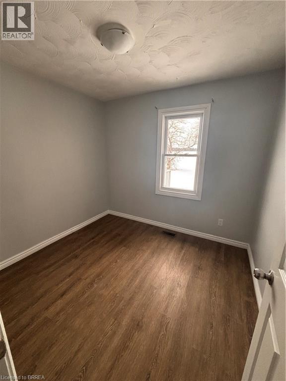 364 Pleasant Ridge Road, Brantford, Ontario  N3T 5L5 - Photo 5 - 40809294