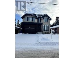 81 CHILD DRIVE, Aurora, Ontario