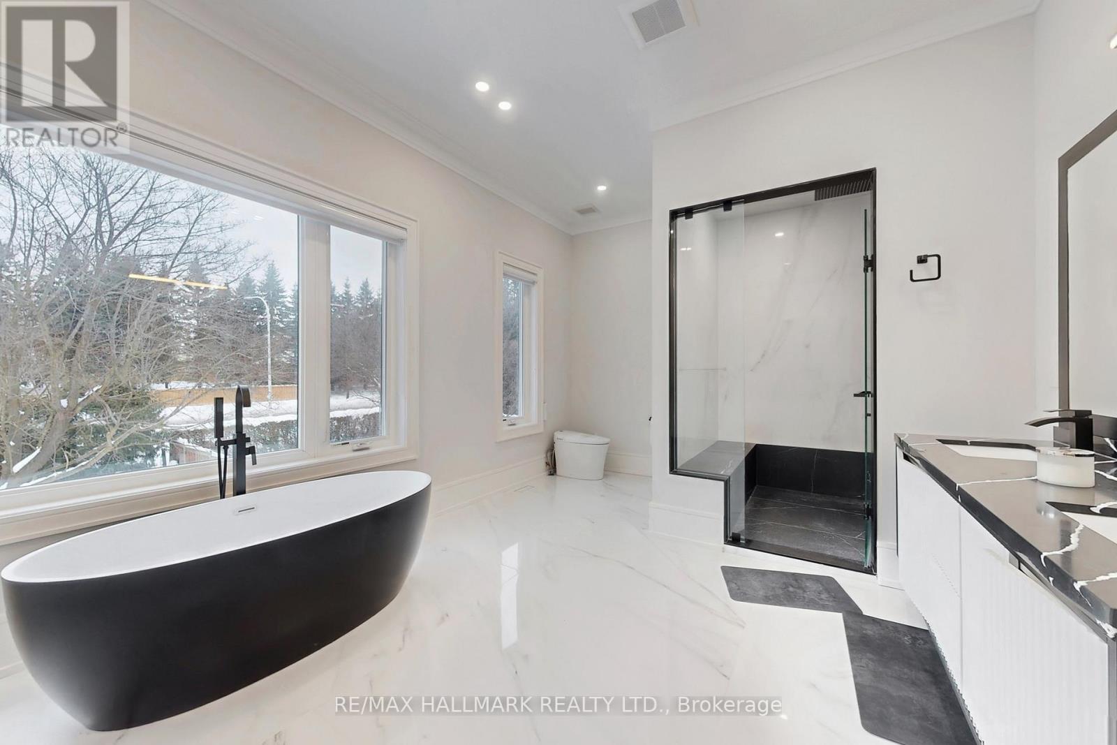 81 Child Drive, Aurora, Ontario  L4G 1Y8 - Photo 23 - N12696110