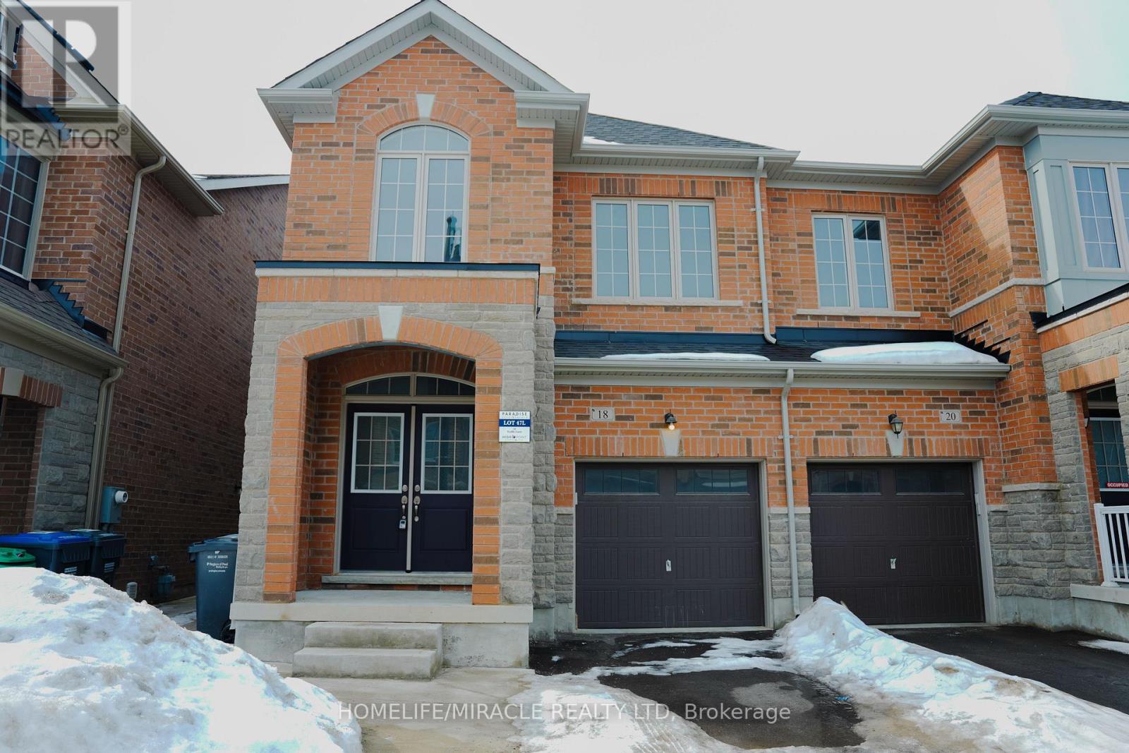 18 Truffle Court, Brampton, Ontario  L7A 5A6 - Photo 3 - W12849242