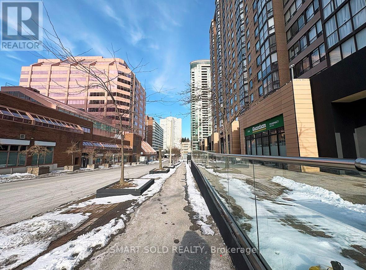 A100 - 265 Enfield Pl Place, Mississauga, Ontario  L5B 3Y7 - Photo 37 - W12850880