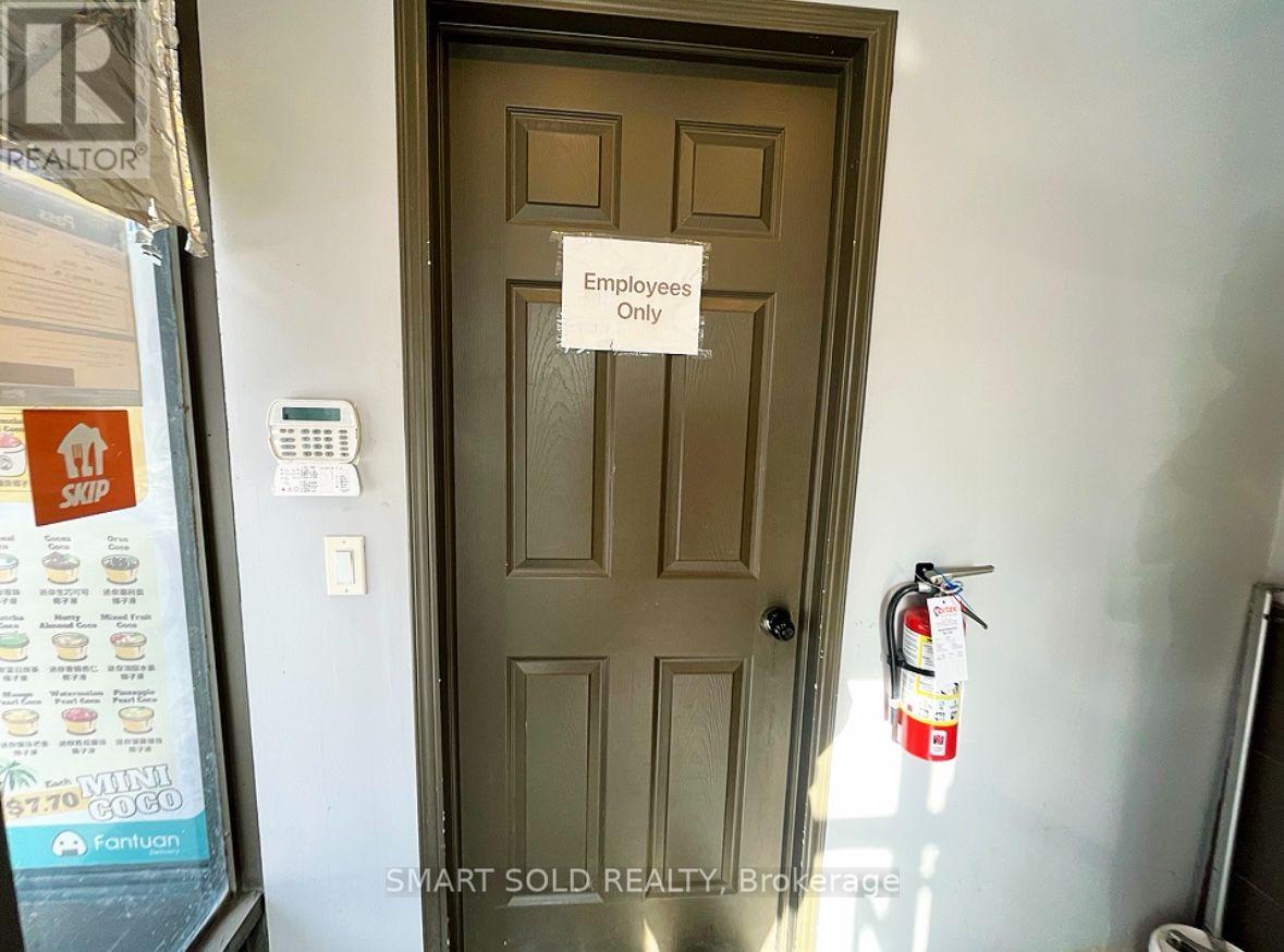 A100 - 265 Enfield Pl Place, Mississauga, Ontario  L5B 3Y7 - Photo 33 - W12850880