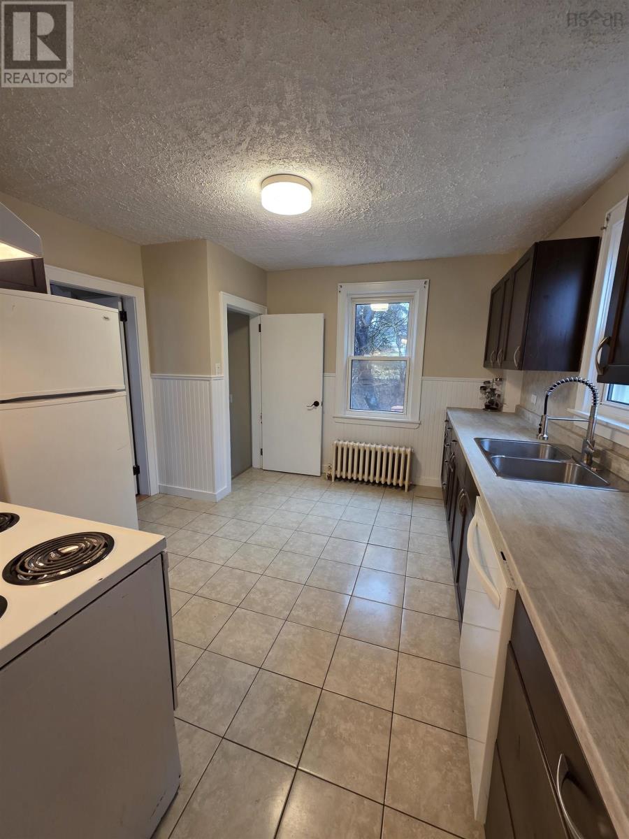 2345 Highway 239 Highway, Point Edward, Nova Scotia  B2A 4R3 - Photo 11 - 202529324