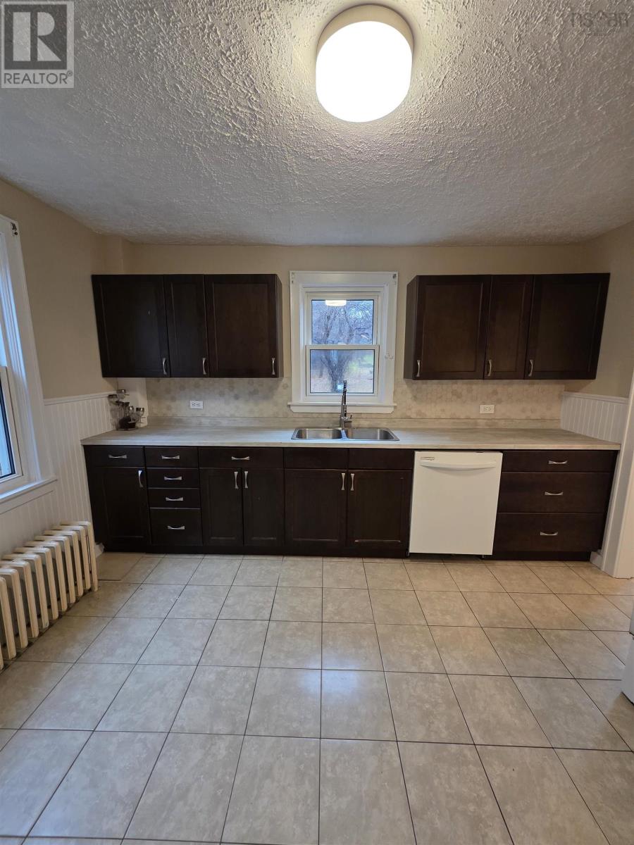 2345 Highway 239 Highway, Point Edward, Nova Scotia  B2A 4R3 - Photo 10 - 202529324