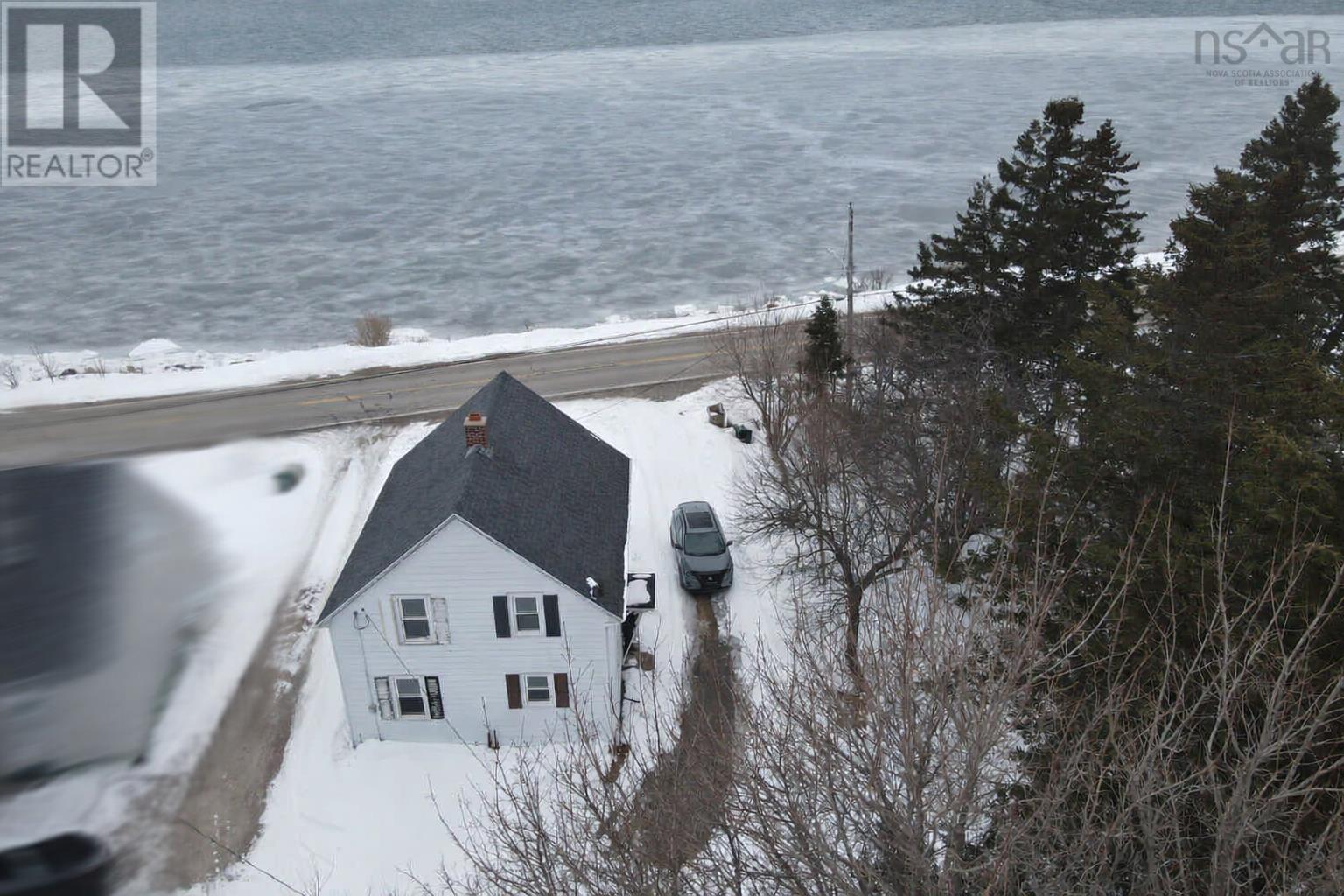 2345 Highway 239 Highway, Point Edward, Nova Scotia  B2A 4R3 - Photo 2 - 202529324