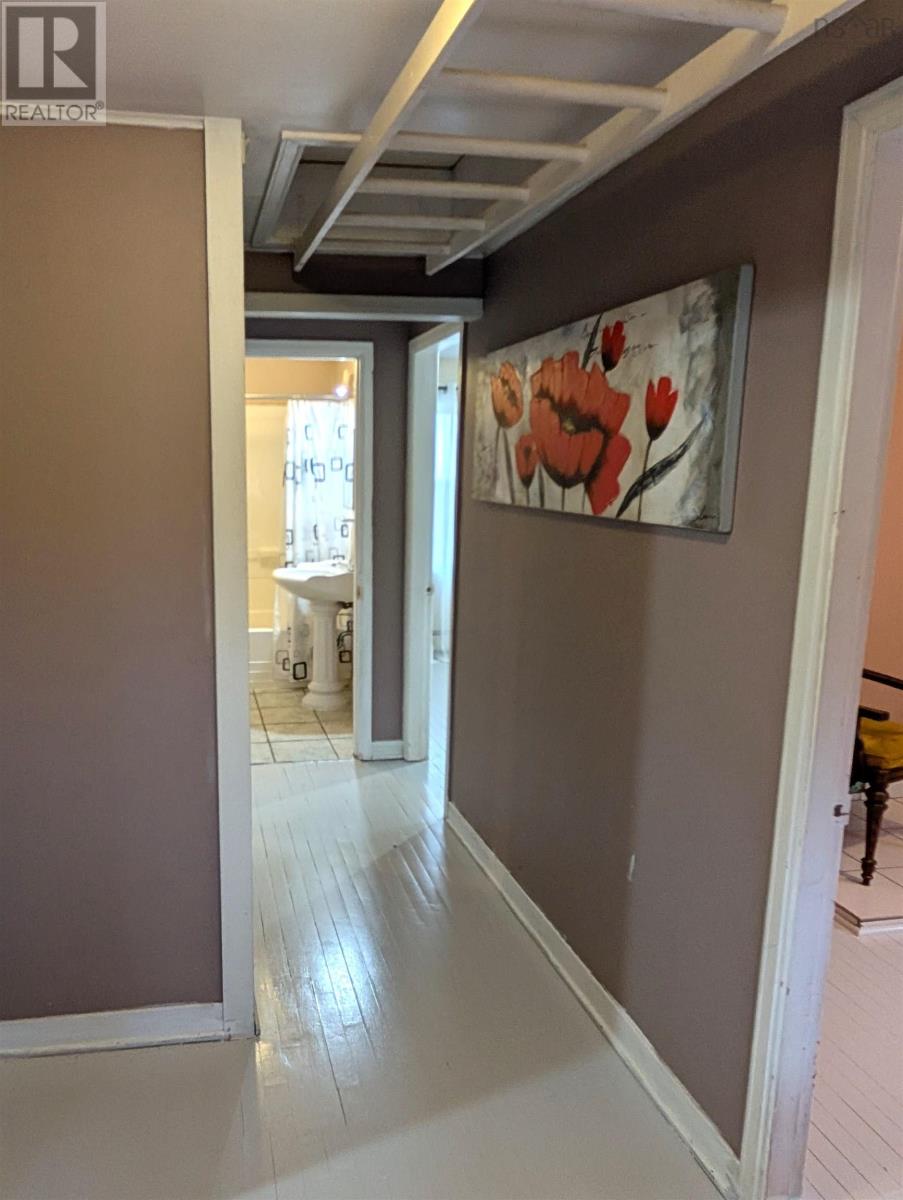 A, B, & C 1001 King Street, Bridgewater, Nova Scotia  B4V 1C3 - Photo 9 - 202601823