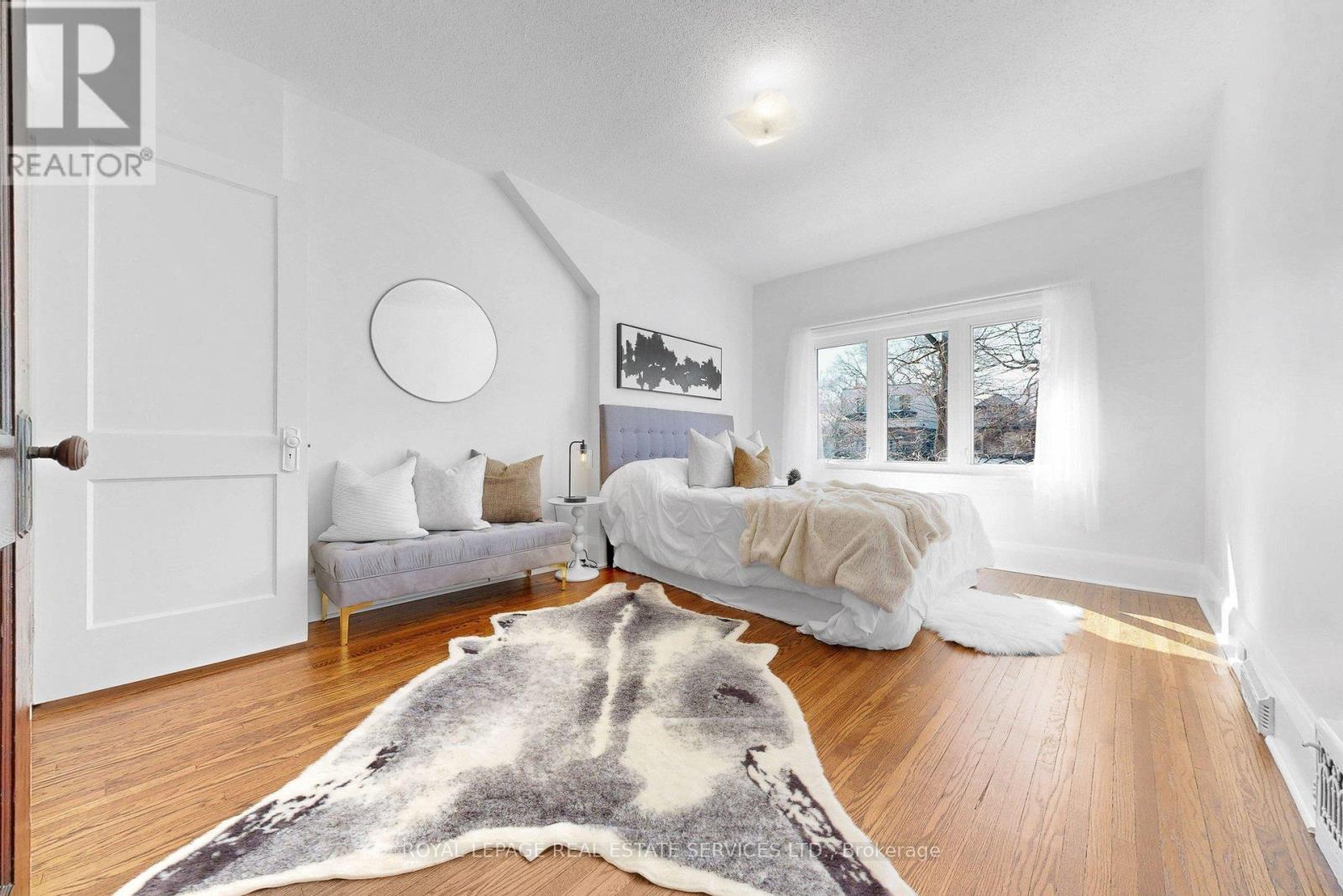 317 Runnymede Road, Toronto, Ontario  M6S 2Y5 - Photo 20 - W12850956