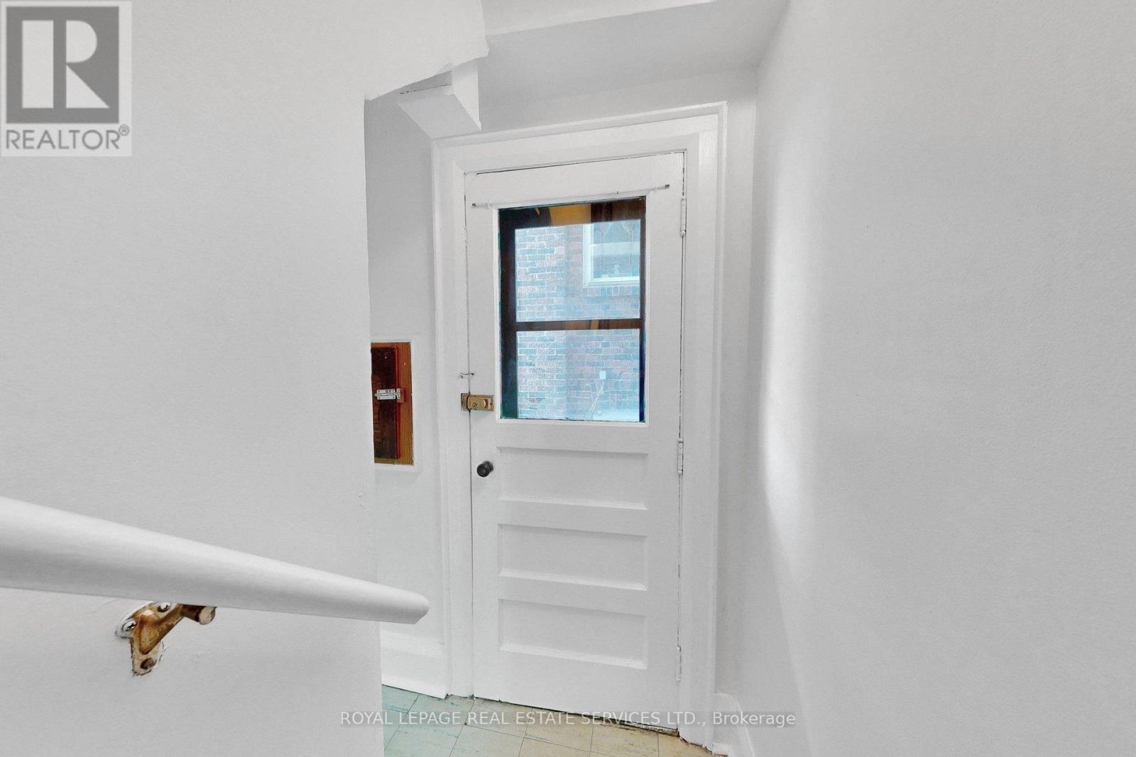 317 Runnymede Road, Toronto, Ontario  M6S 2Y5 - Photo 27 - W12850956