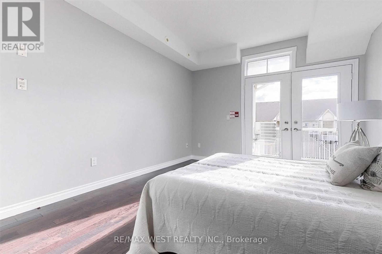 10 - 36 Gibson Avenue, Toronto, Ontario  M9N 0A5 - Photo 16 - W12850974