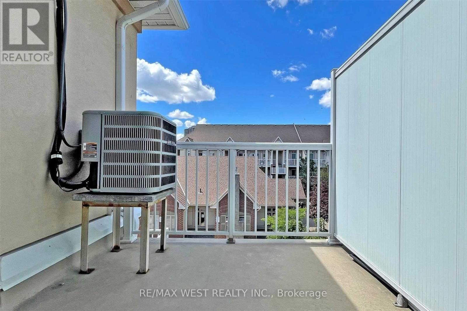 10 - 36 Gibson Avenue, Toronto, Ontario  M9N 0A5 - Photo 21 - W12850974