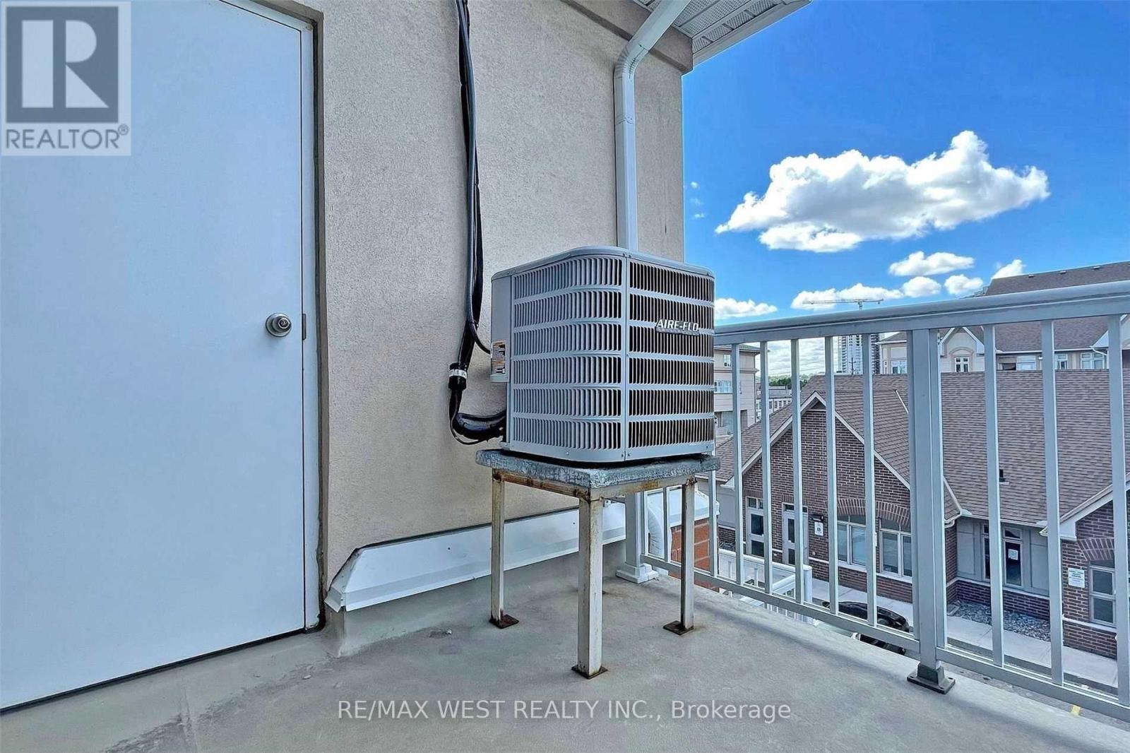 10 - 36 Gibson Avenue, Toronto, Ontario  M9N 0A5 - Photo 22 - W12850974