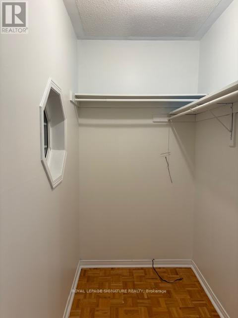 3816 Foxborough Trail, Mississauga, Ontario  L5N 7W4 - Photo 16 - W12851012