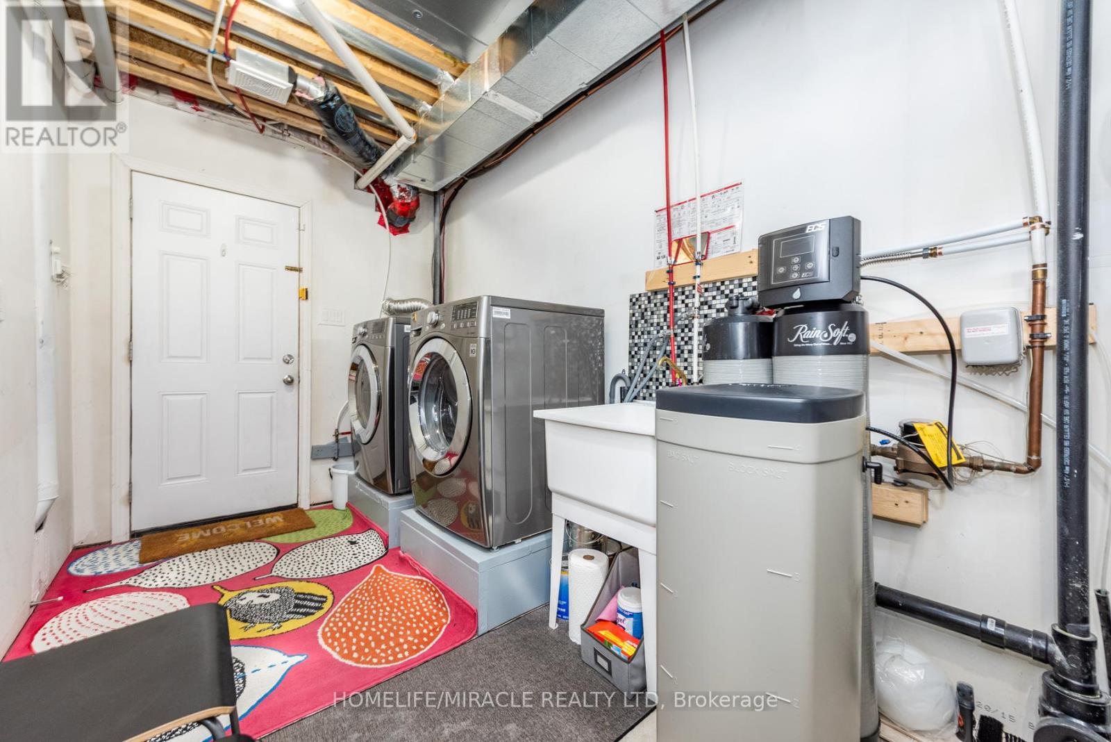 84 Rockman Crescent, Brampton (Northwest Brampton), Ontario  L7A 3Z9 - Photo 33 - W12851030