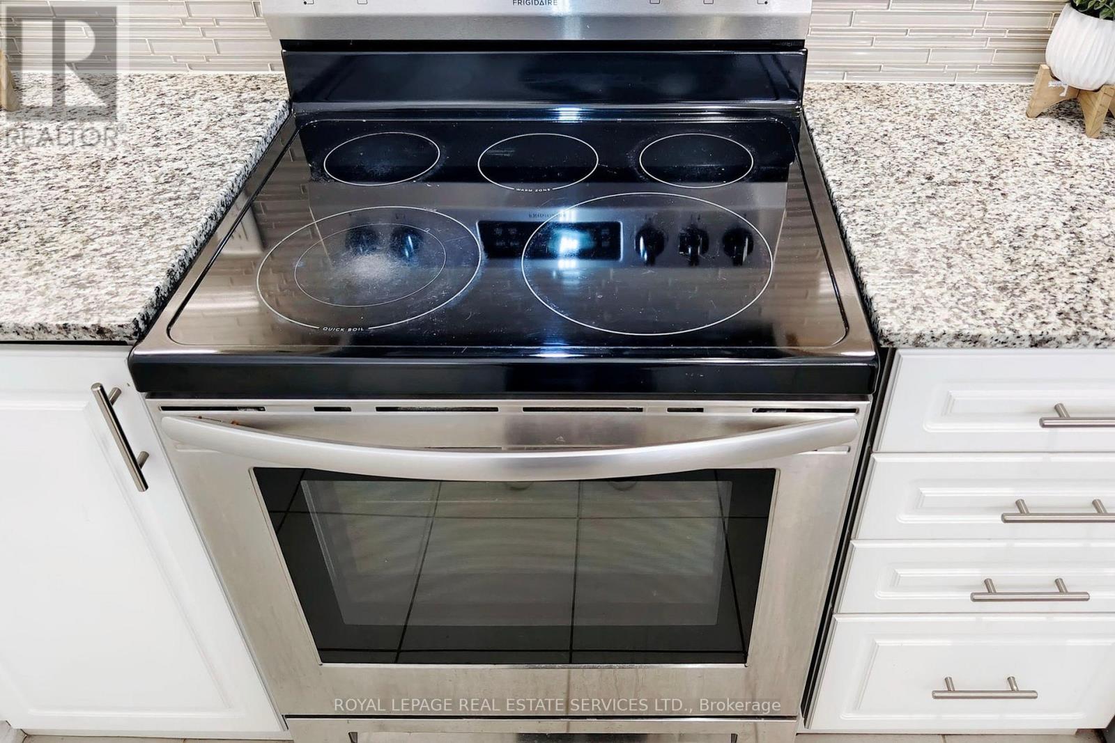 102 - 32 Fieldway Road, Toronto (Islington-City Centre West), Ontario  M8Z 0E3 - Photo 15 - W12851034