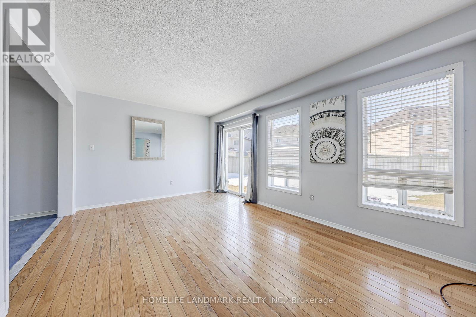 38 Sloan Drive, Milton, Ontario  L9T 5P7 - Photo 15 - W12851052