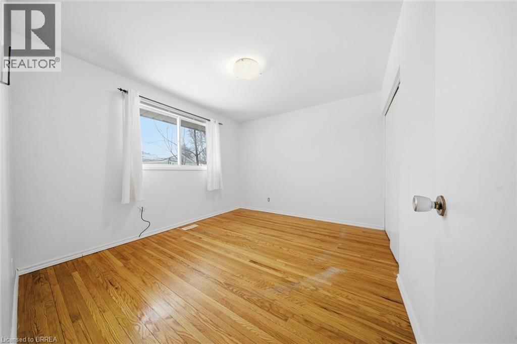 16 Somerset Road, Brantford, Ontario  N3R 5A5 - Photo 16 - 40809659