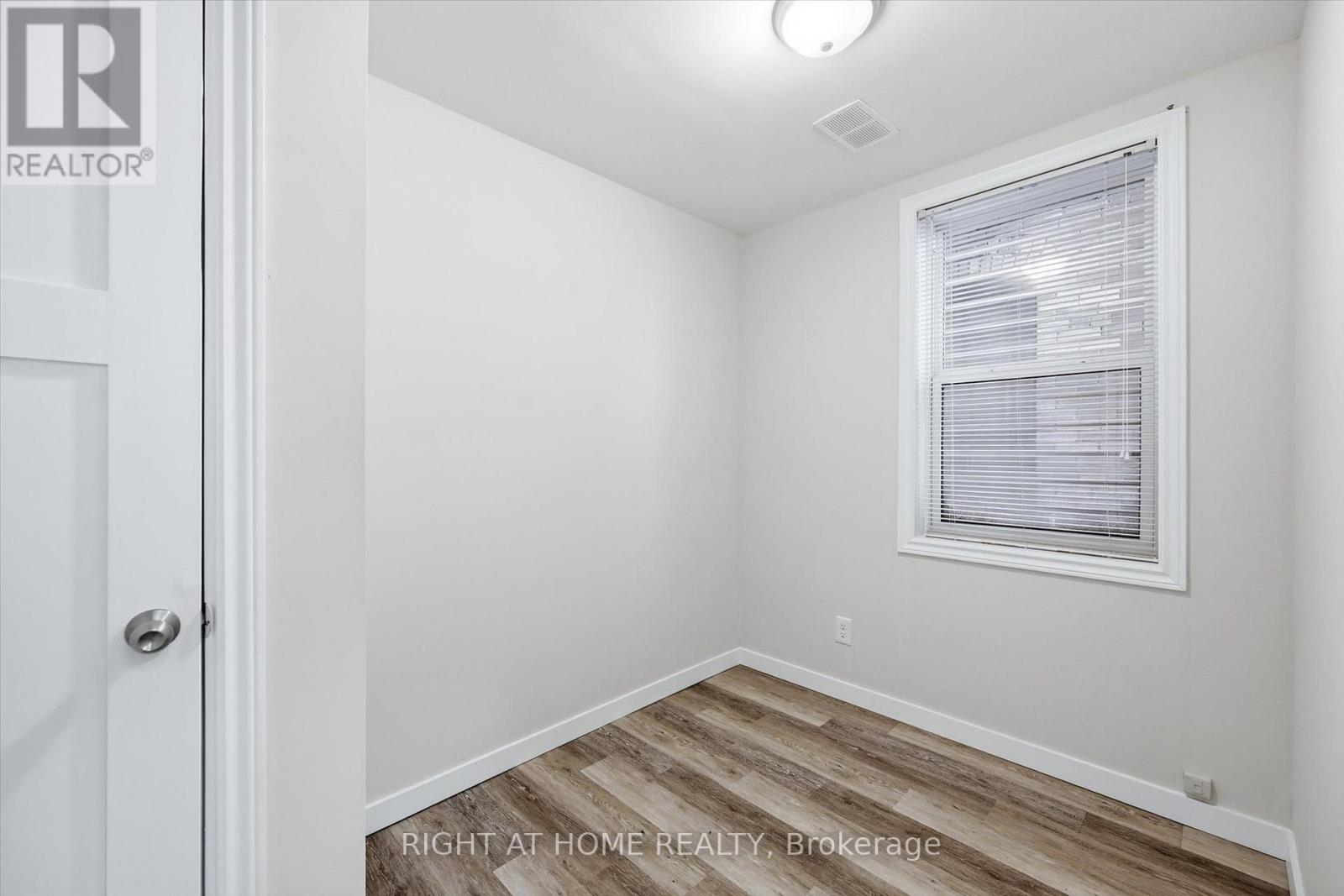 1 - 13 Westinghouse Avenue, Hamilton (Gibson), Ontario  L8L 6E4 - Photo 2 - X12850968