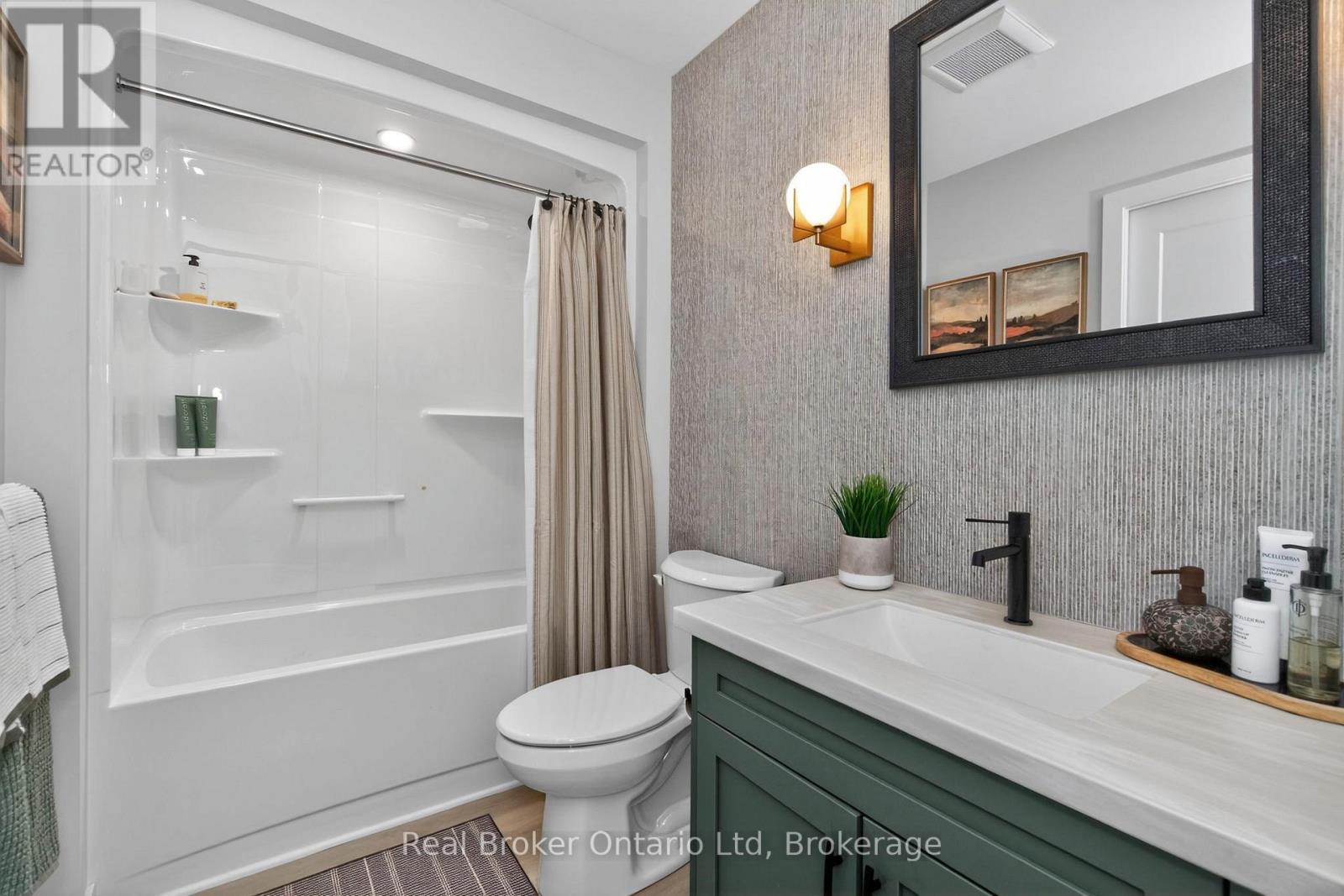 597 Lafontaine  Road W, Tiny, Ontario  L9M 0L7 - Photo 21 - S12851078