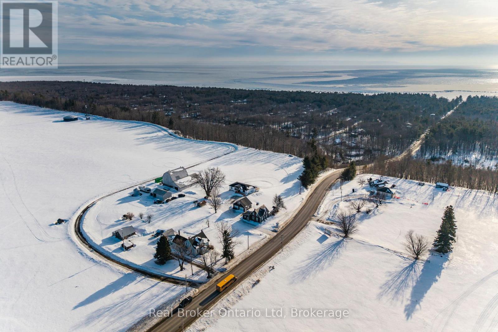 597 Lafontaine  Road W, Tiny, Ontario  L9M 0L7 - Photo 40 - S12851078