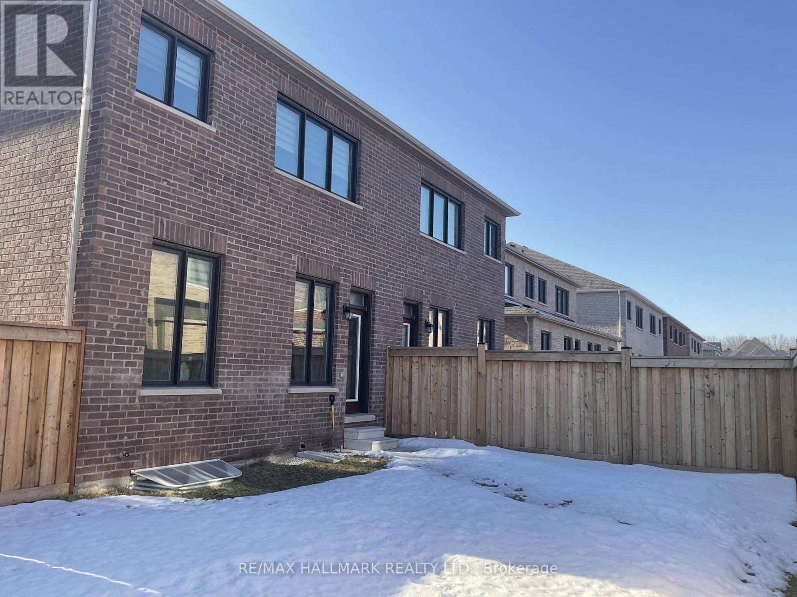 342 Thimbleweed Court, Milton, Ontario  L9E 1T2 - Photo 34 - W12850914