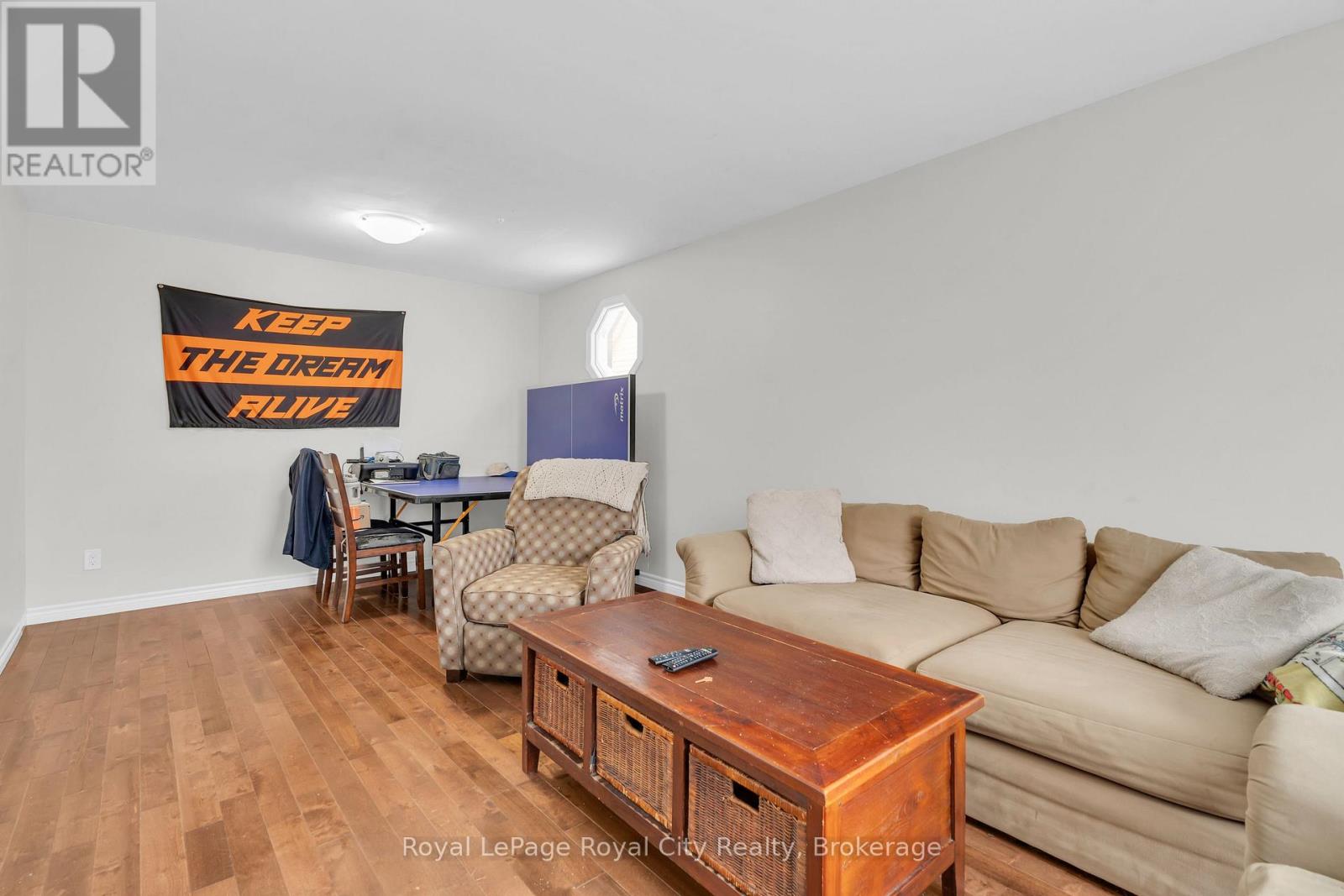 11 Sagewood Place, Guelph, Ontario  N1G 3M8 - Photo 9 - X12851114