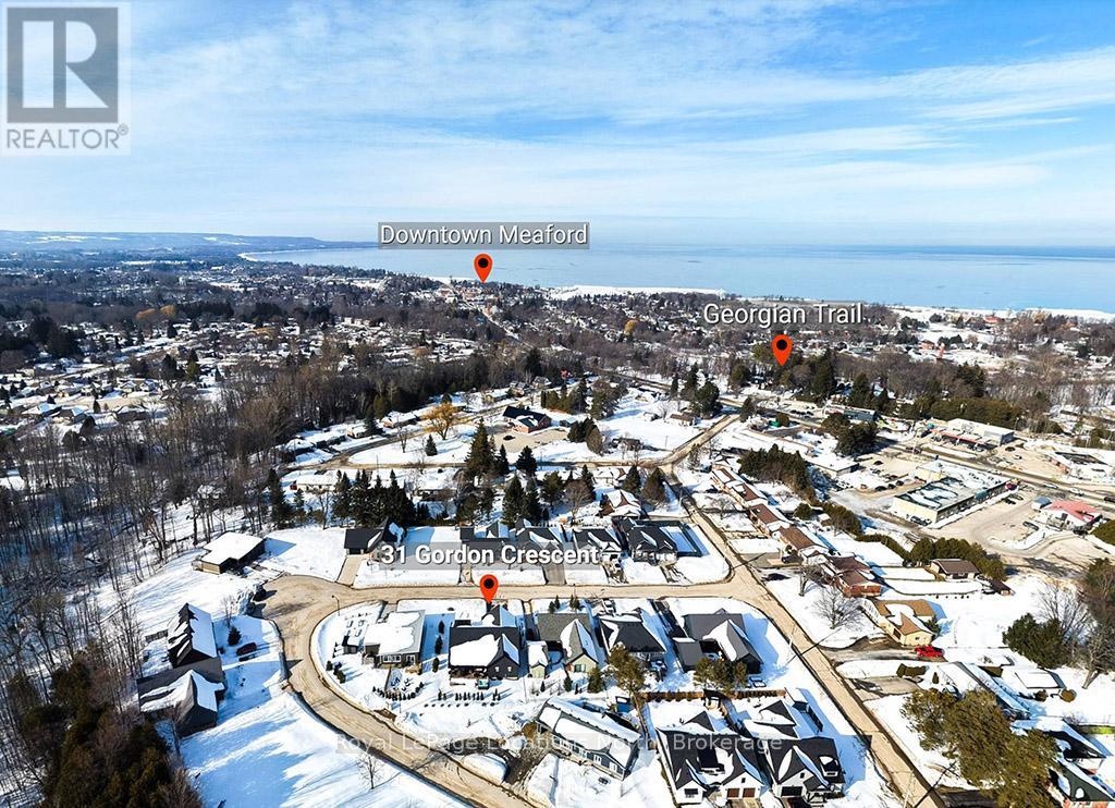 31 Gordon Crescent, Meaford, Ontario  N4L 0A9 - Photo 2 - X12851126