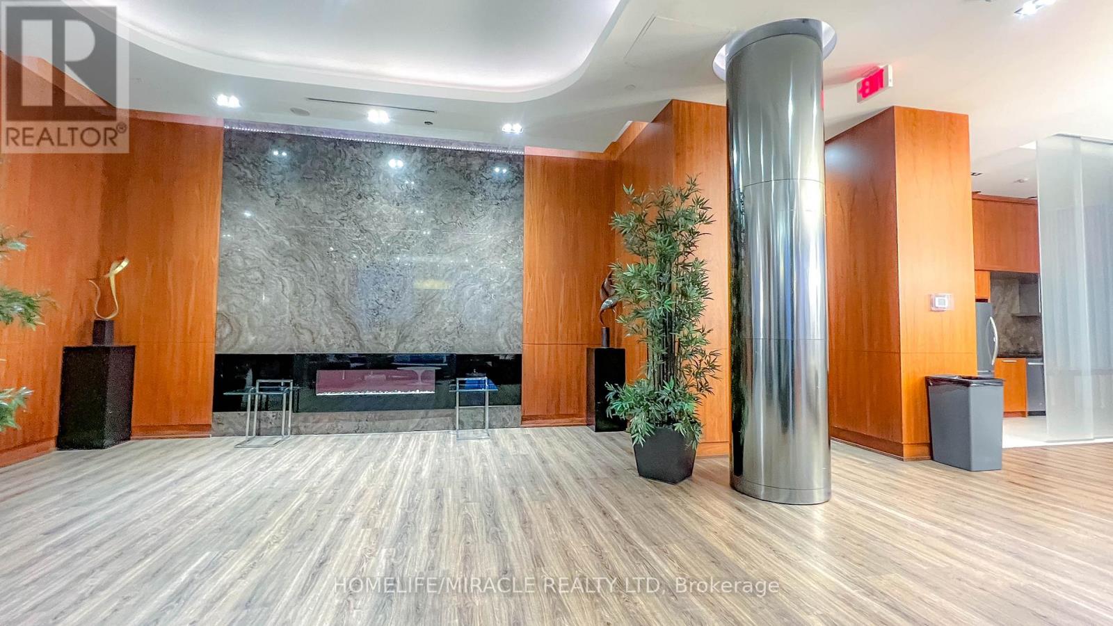 41 - 23 Valhalla Inn Road, Toronto, Ontario  M9B 0B3 - Photo 30 - W12849658