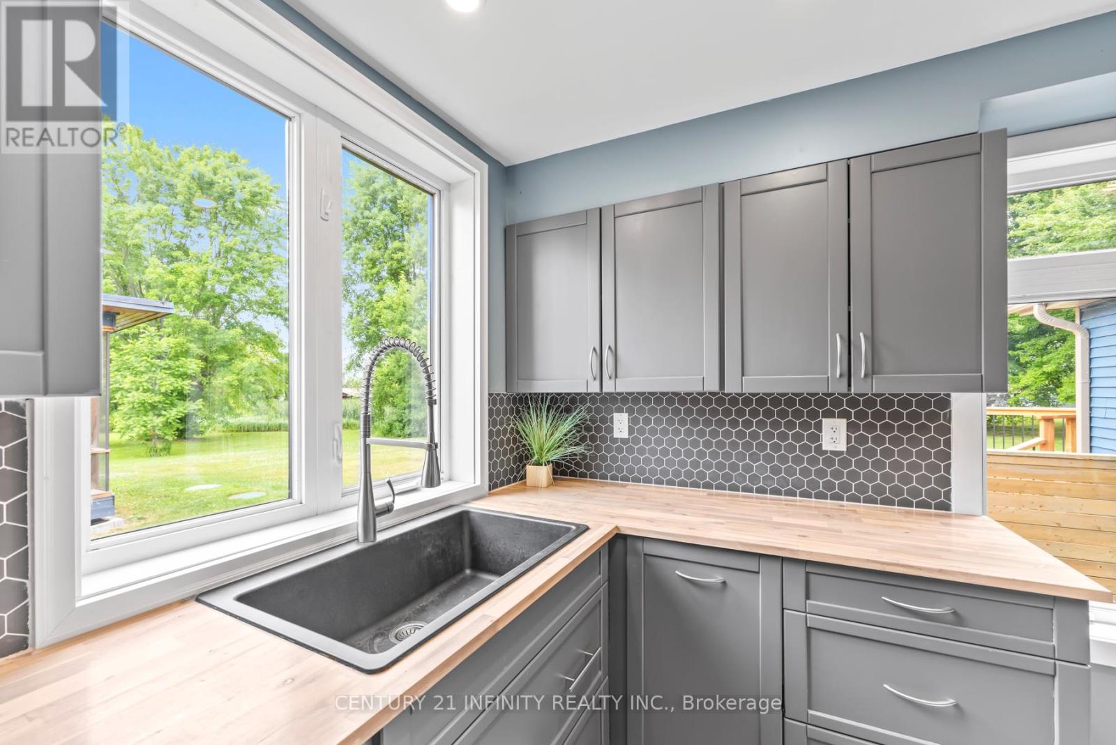 11 Campbell Street, Rideau Lakes, Ontario  K0G 1V0 - Photo 25 - X12851230