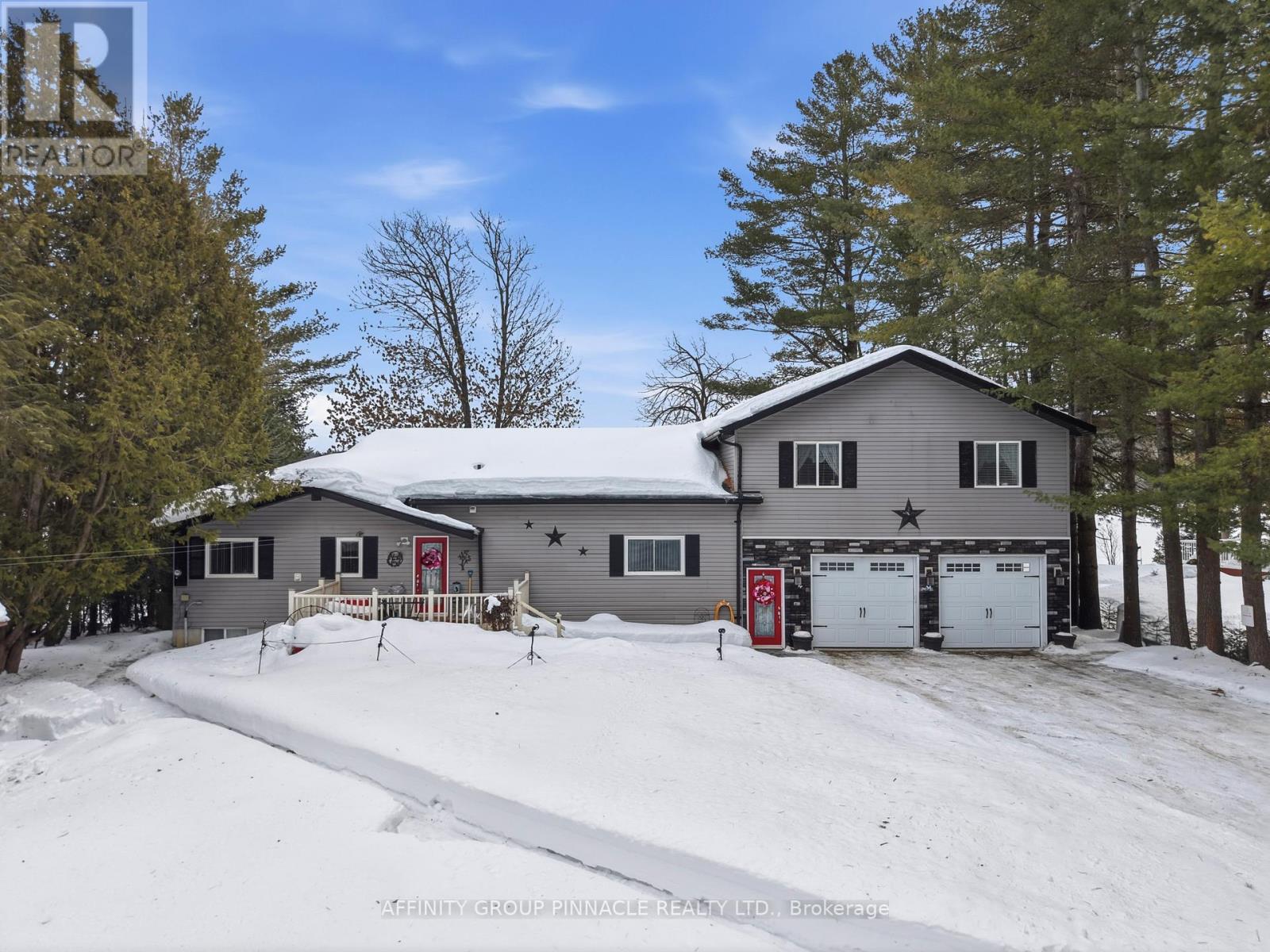 1150 Moore Lake Estates Road, Minden Hills (Lutterworth), Ontario  K0M 2L1 - Photo 1 - X12851316