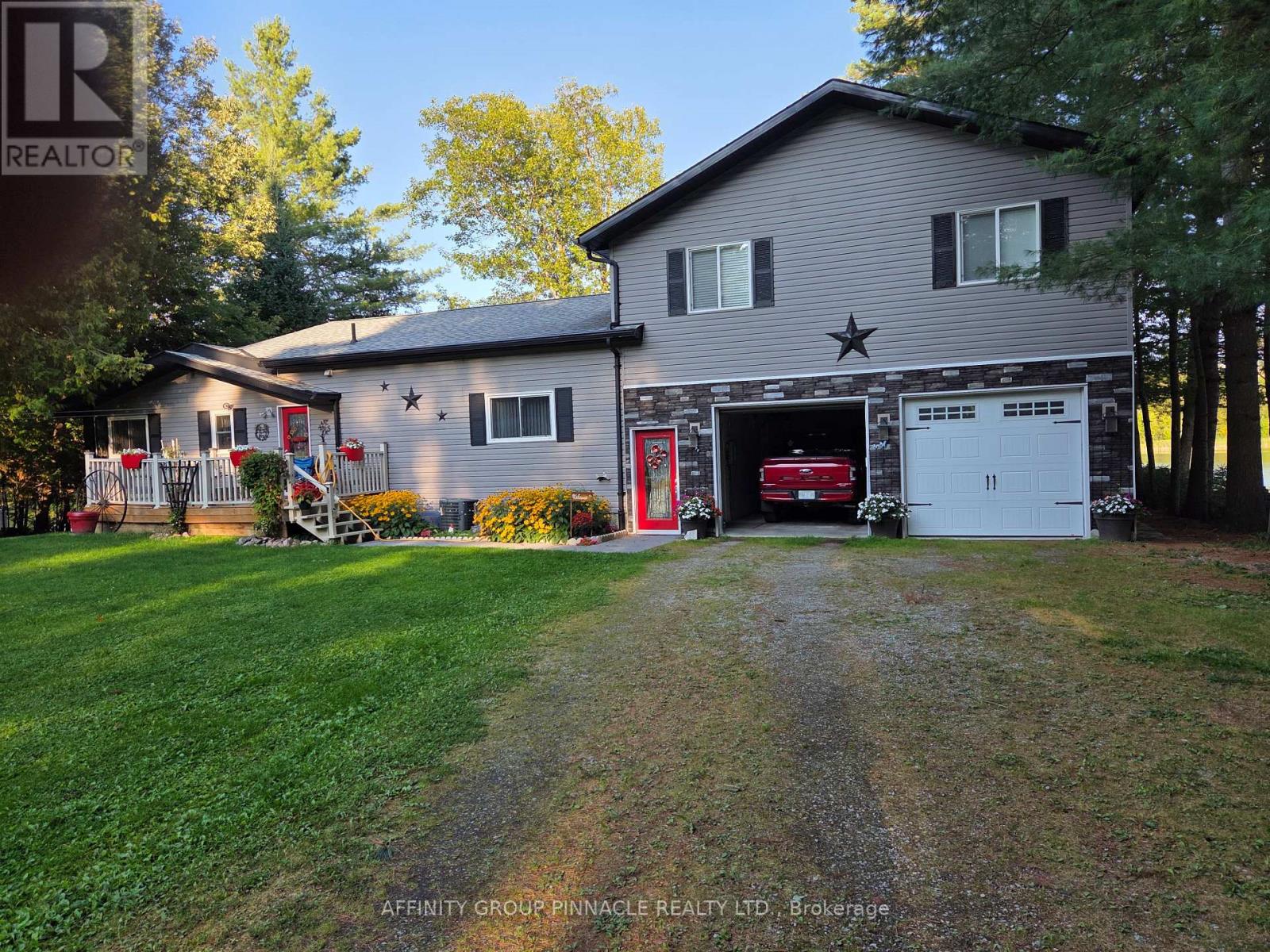 1150 Moore Lake Estates Road, Minden Hills (Lutterworth), Ontario  K0M 2L1 - Photo 5 - X12851316