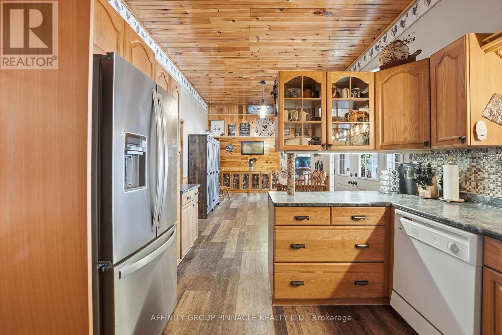 1150 Moore Lake Estates Road, Minden Hills (Lutterworth), Ontario  K0M 2L1 - Photo 7 - X12851316