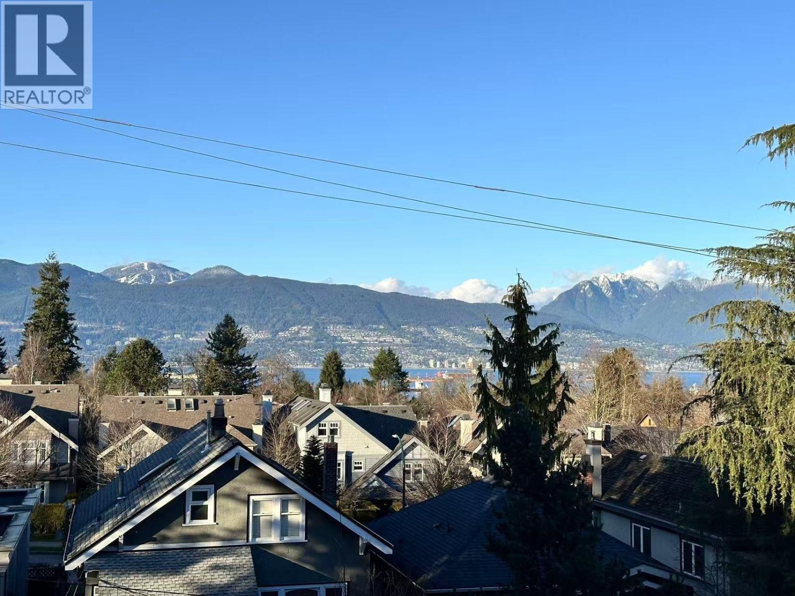 305 4463 W 10th Avenue, Vancouver, British Columbia  V6R 2H8 - Photo 2 - R3093520