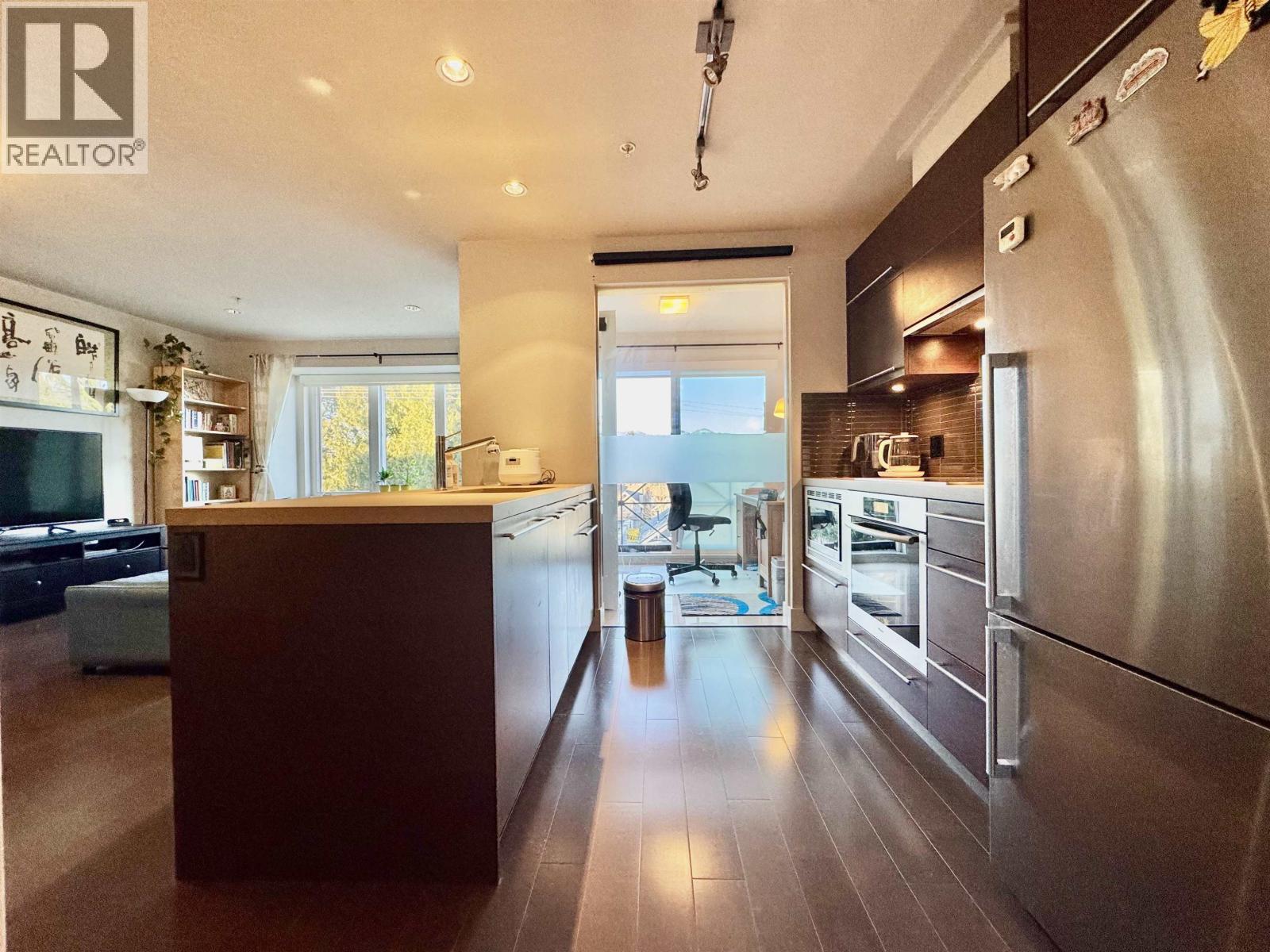 305 4463 W 10th Avenue, Vancouver, British Columbia  V6R 2H8 - Photo 7 - R3093520