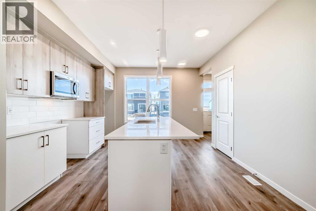 521 Hotchkiss Drive Se, Calgary, Alberta  T3S 0N6 - Photo 7 - A2285227