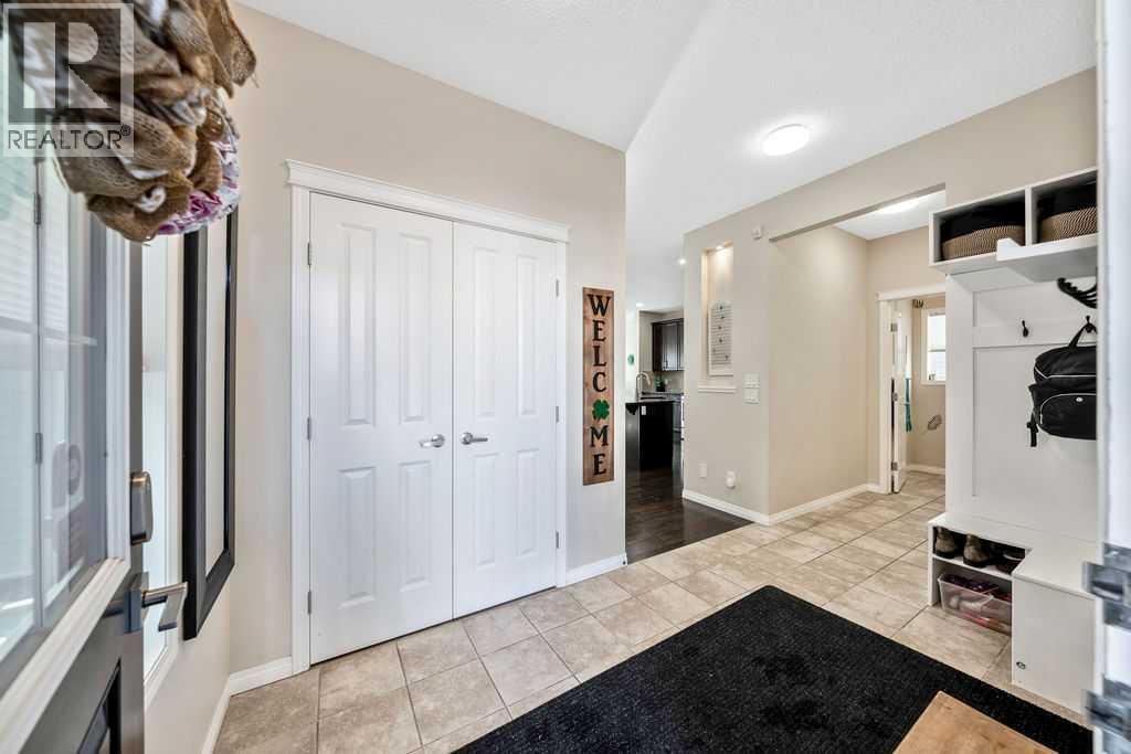 242 Kincora Glen Road Nw, Calgary, Alberta  T3R 0N3 - Photo 2 - A2288668