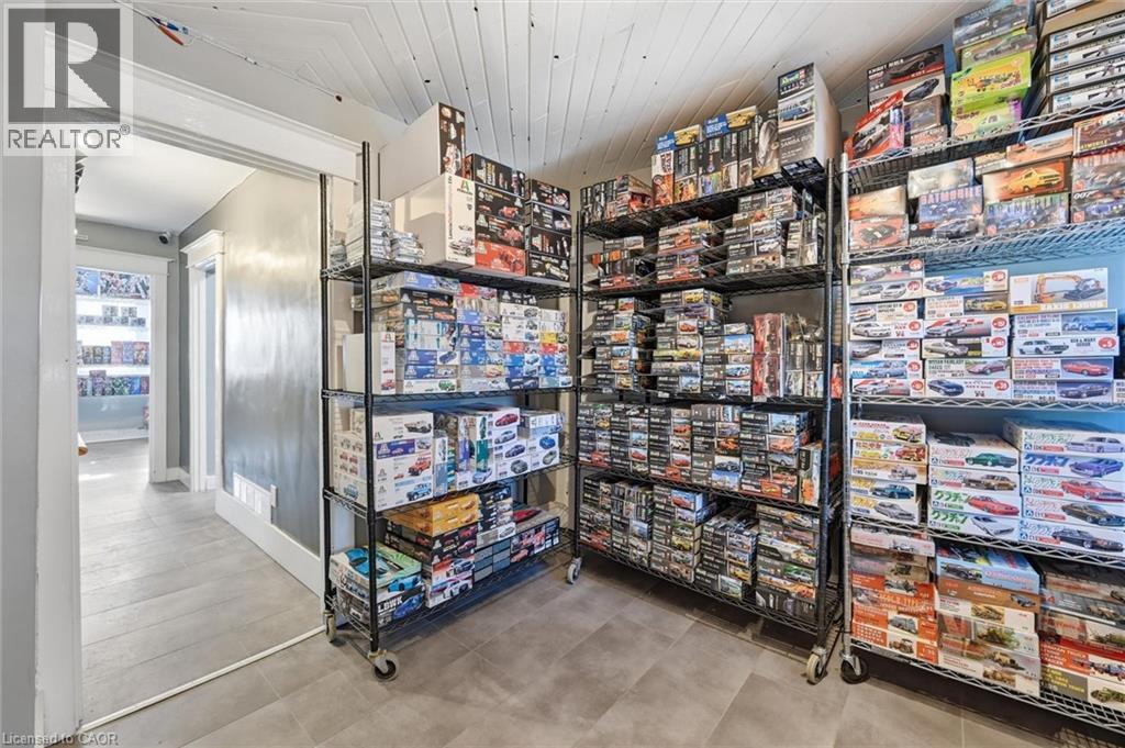 421 Concession Street, Hamilton, Ontario  L9A 1C1 - Photo 23 - 40809377