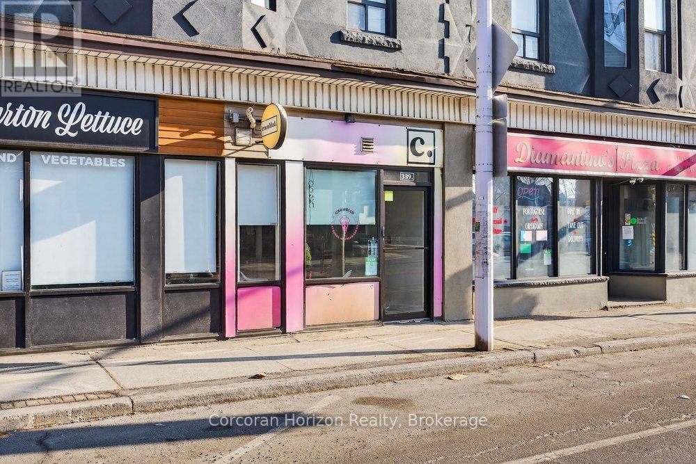 339 Barton Street E, Hamilton, Ontario  L8L 5L2 - Photo 1 - X12851236