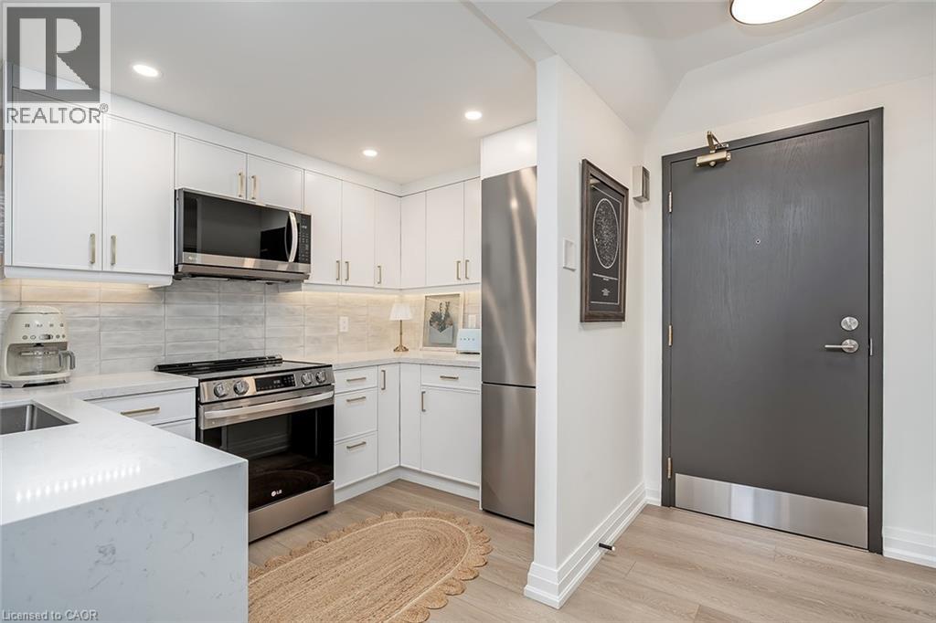102 Bronte Road Unit# 303, Oakville, Ontario  L6L 6J5 - Photo 6 - 40809594