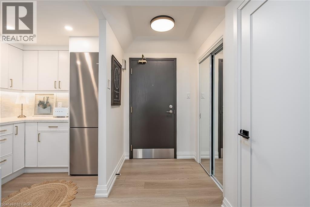 102 Bronte Road Unit# 303, Oakville, Ontario  L6L 6J5 - Photo 5 - 40809594