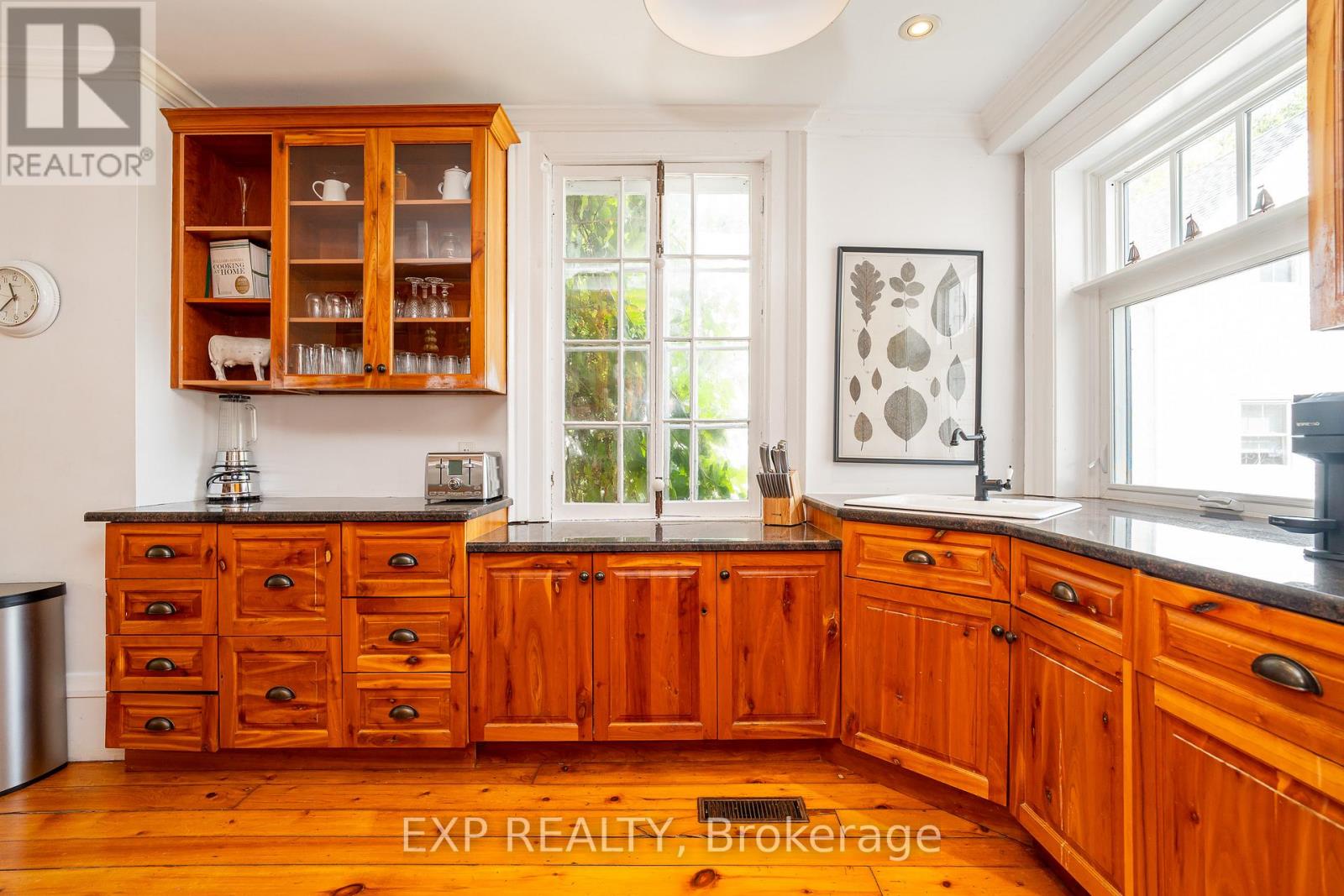 45 King Street, Rideau Lakes, Ontario  K0E 1G0 - Photo 14 - X12851276