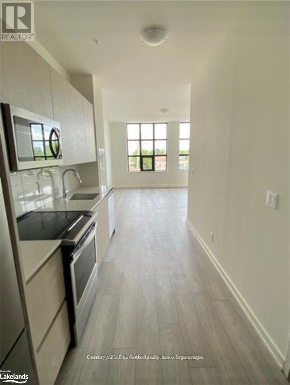 216 - 21 Matchedash Street S, Orillia, Ontario  L3V 4T4 - Photo 4 - S12851282