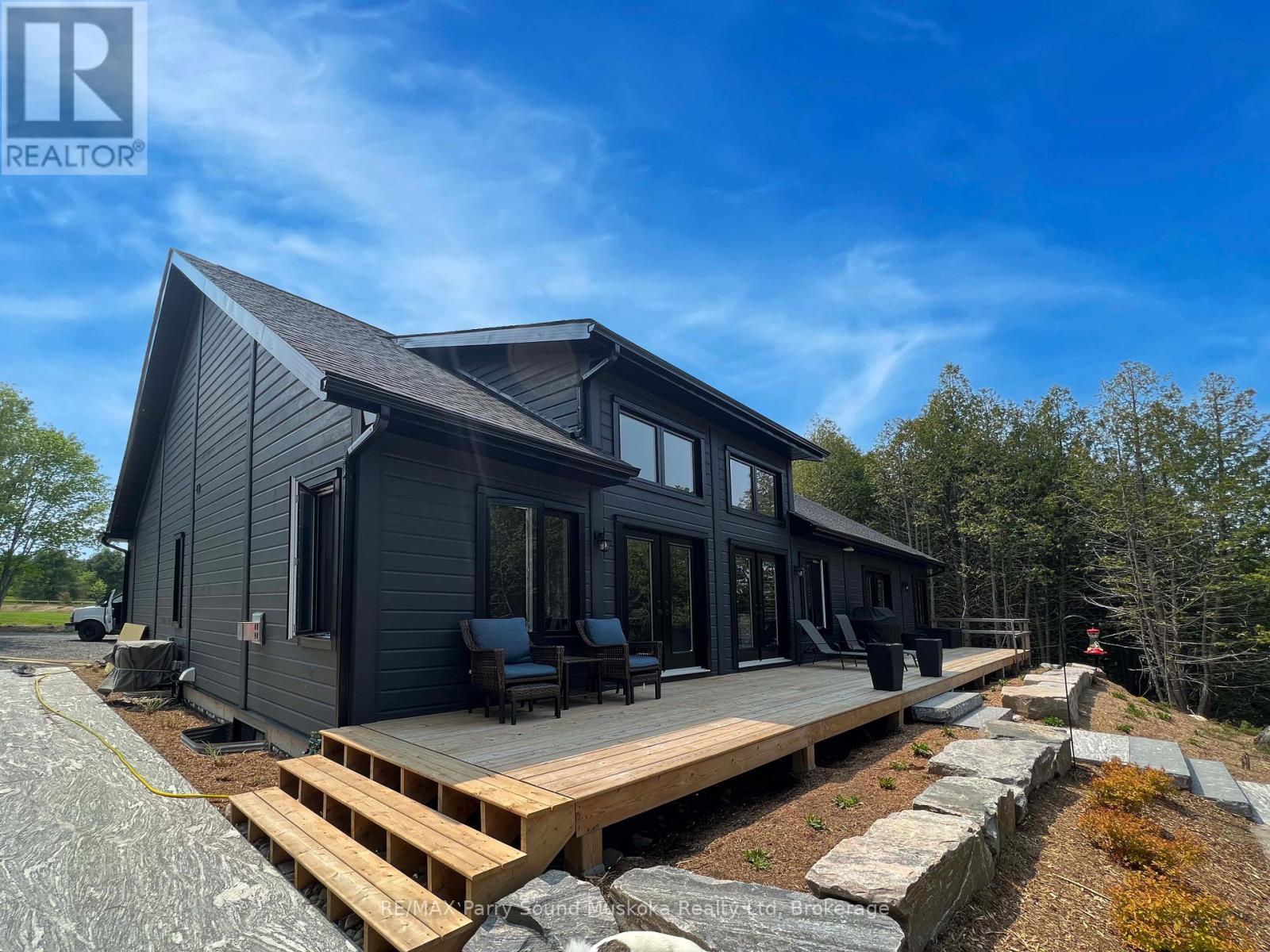 54 Lake Ridge Road, Seguin, Ontario  P0C 1J0 - Photo 12 - X12851026