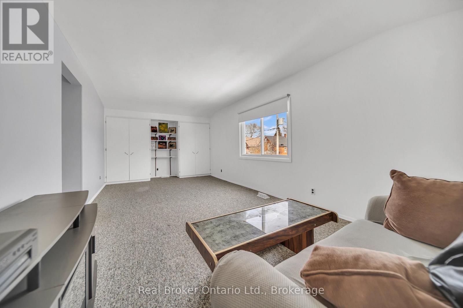 141 Samuel Street, Kitchener, Ontario  N2H 1P9 - Photo 35 - X12851240