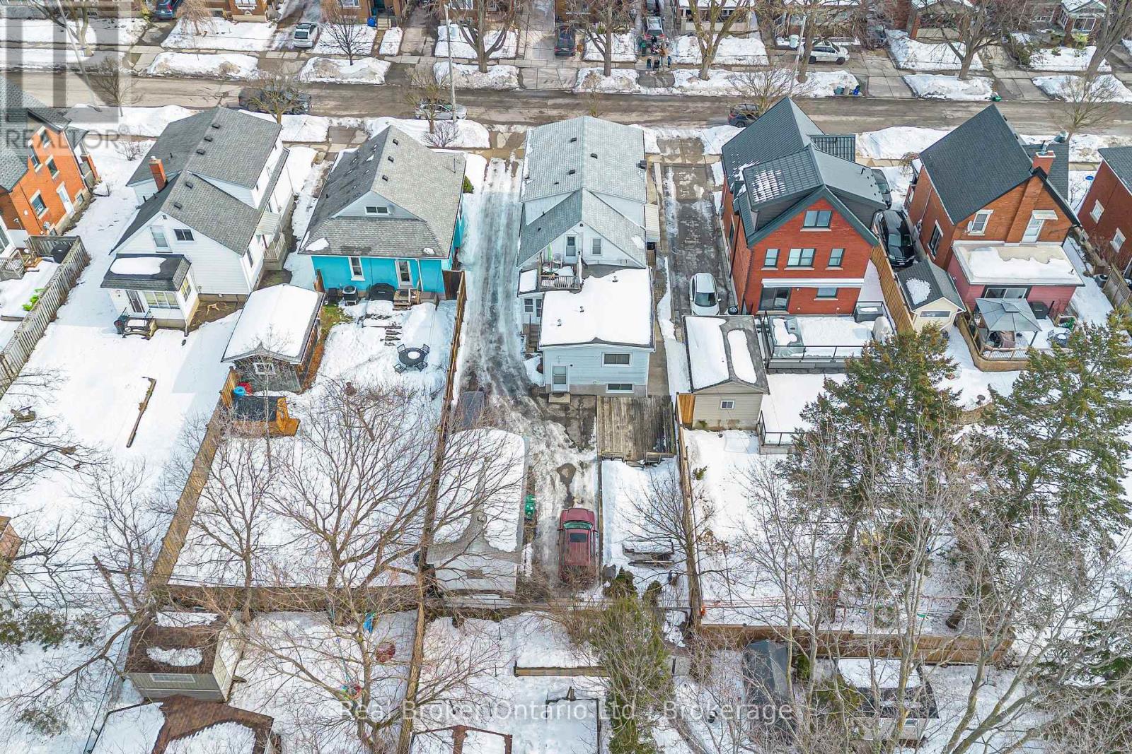 141 Samuel Street, Kitchener, Ontario  N2H 1P9 - Photo 49 - X12851240