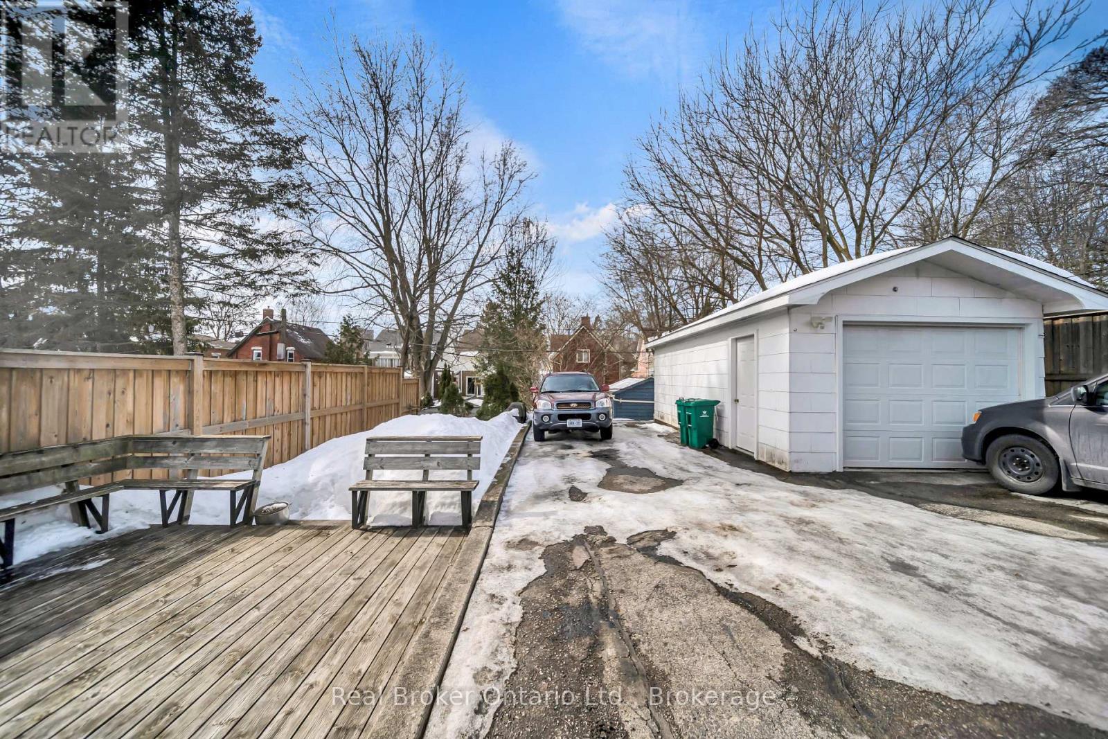 141 Samuel Street, Kitchener, Ontario  N2H 1P9 - Photo 44 - X12851240