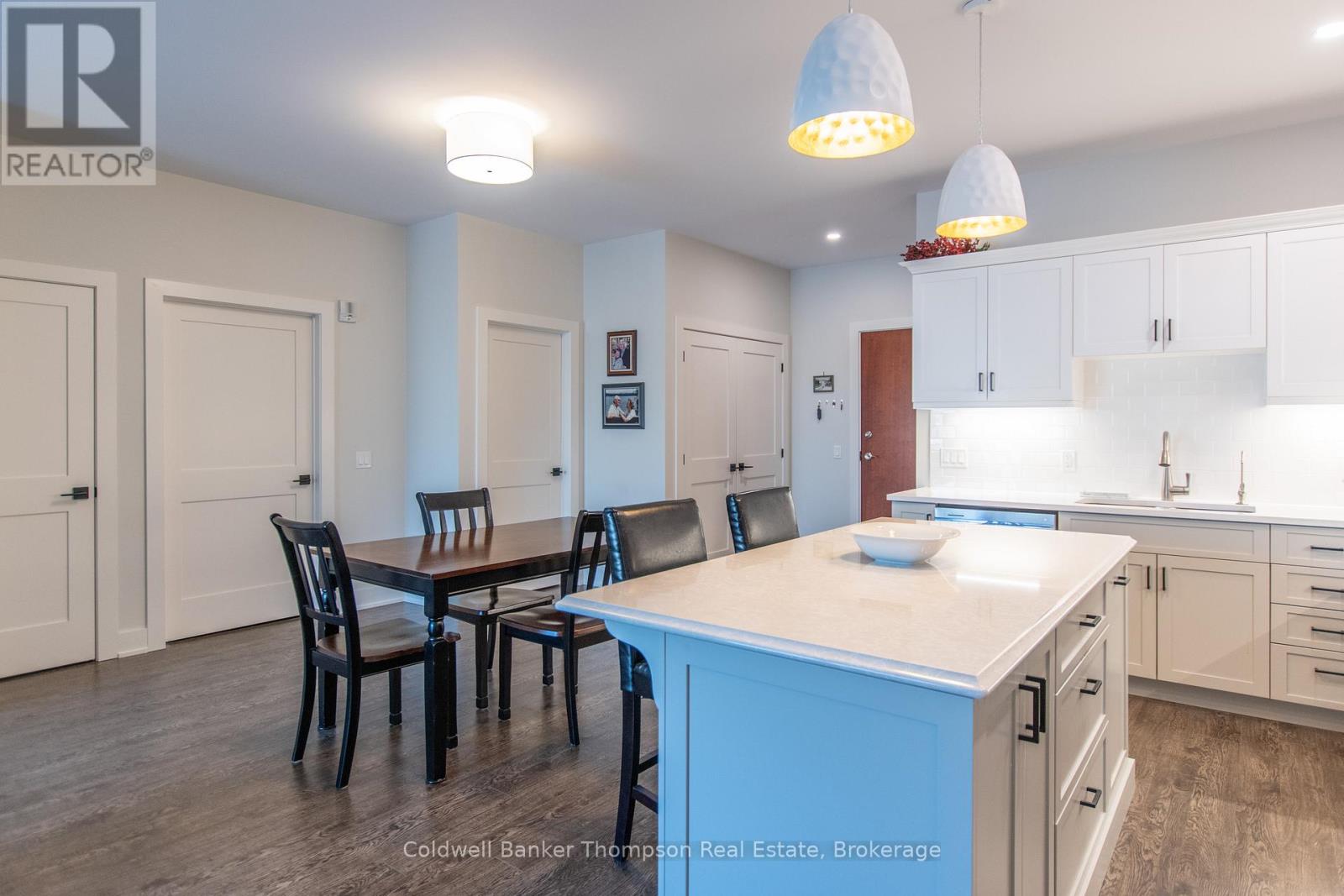 202 - 23 Campus Trail, Huntsville, Ontario  P1H 0G1 - Photo 11 - X12851298